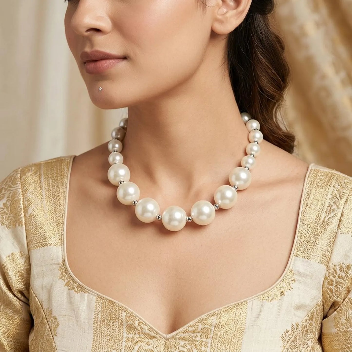 Graduated Chunky Pearl Necklace