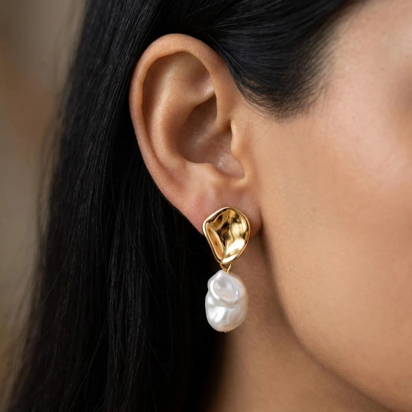 Baroque Pearl Drop Earrings