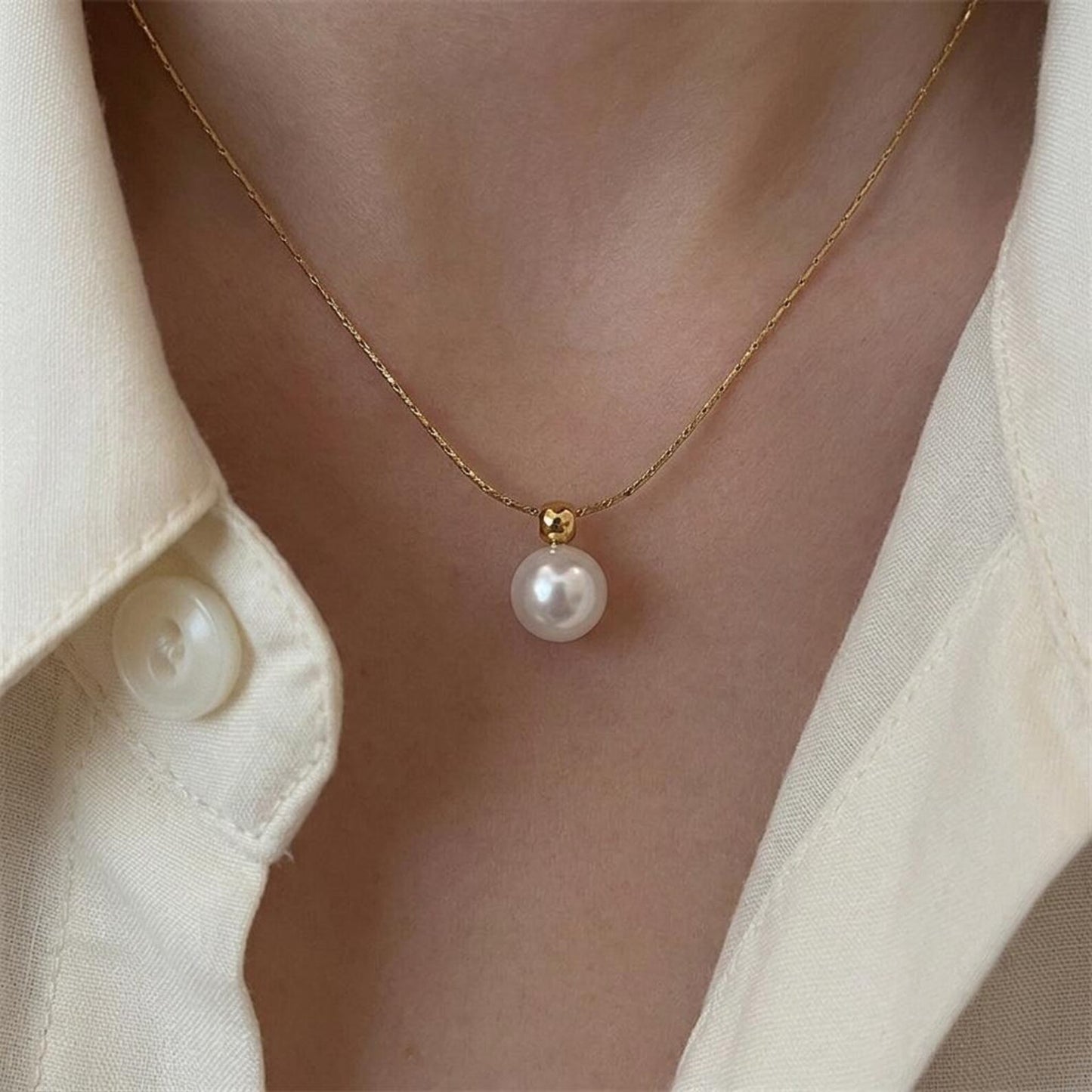Solitaire Pearl Drop Necklace
