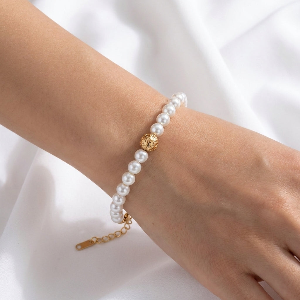Classic Pearl Bracelet