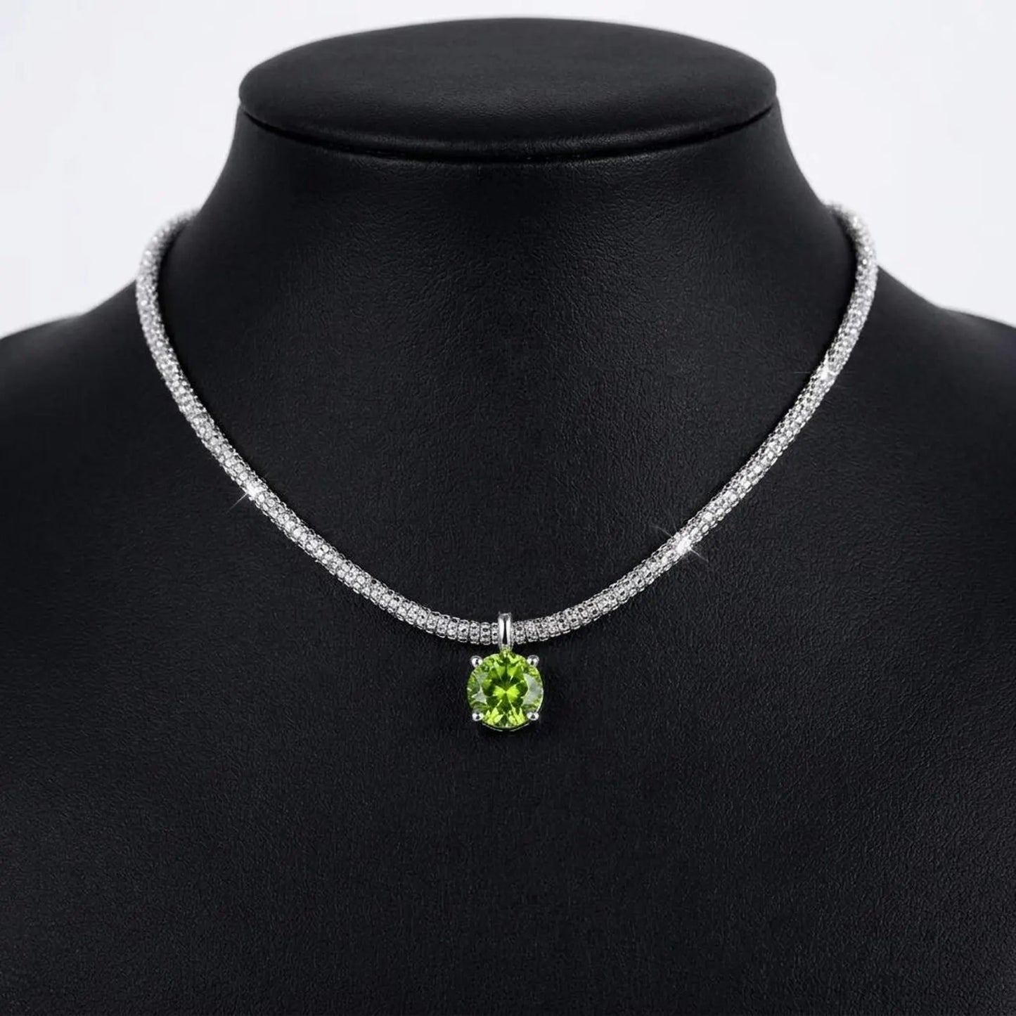 Solitaire Peridot Mesh Necklace
