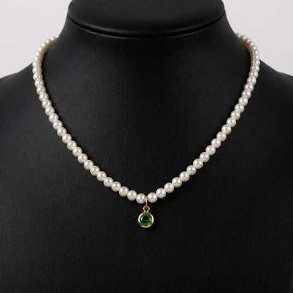 Emerald Charm Pearl Necklace