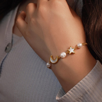 Cosmic Pearl Star Bracelet