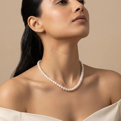 Lustrous Pearl Strand Necklace