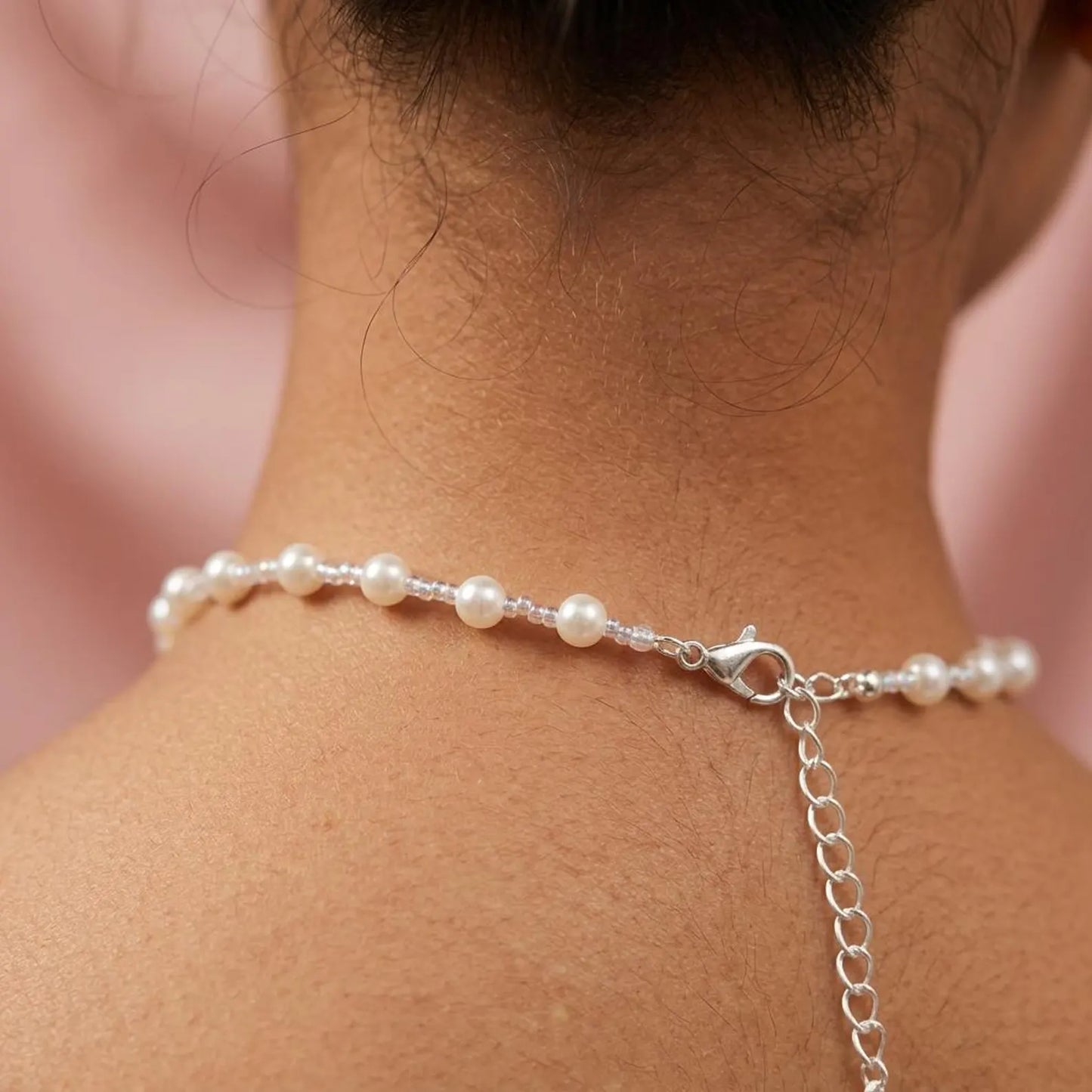 Clear Bead Pearl Necklace